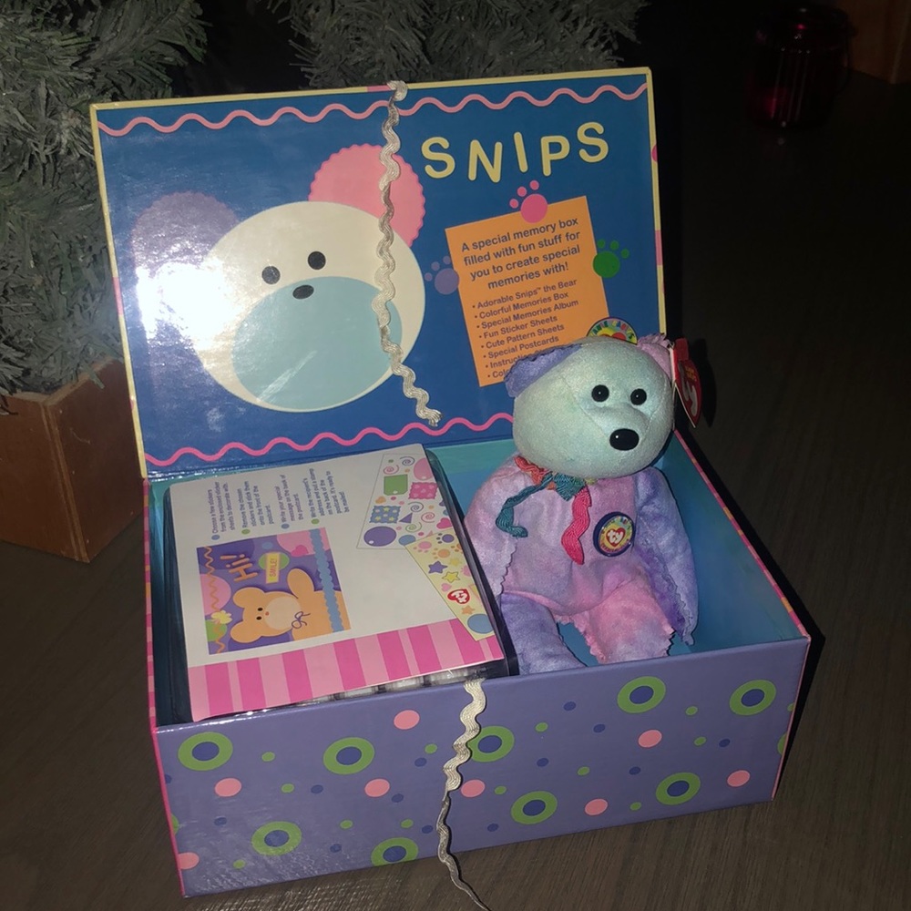 TY 2004 SNIPS Beanie Babies Club New